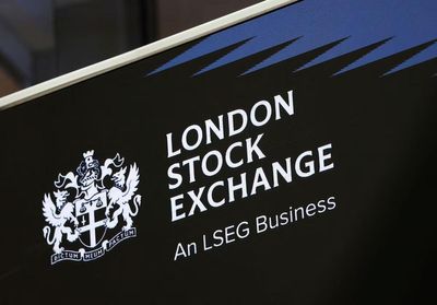 FTSE 100 at Risk of Eroding Weekly Gains as Wall Street Woes Spread to Europe