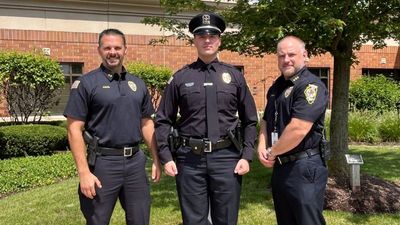 ICE turn on cops, Chicago police officer arrested, department furious