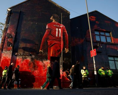 Liverpool v Manchester United: red rivals, green goalies and transfer blues