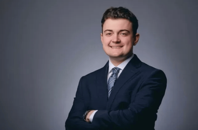 Tributes paid to runner with 'big heart' who died after collapsing at London half marathon finish line