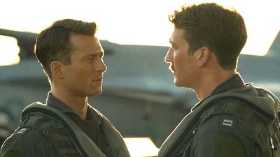 November’s ‘Saturday Night Live’ slate is for the ‘Top Gun: Maverick’ girlies