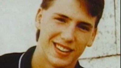 21yo student runs a mile while asleep, weaves through parked cars perfectly – then runs straight into a semi-truck