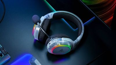 This translucent Razer headset looks like it stepped straight out of the early 2000s, and I'm obsessed