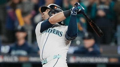 Every Angle of Eugenio Suárez's Clutch Grand Slam As Mariners Claim ALCS Game 5