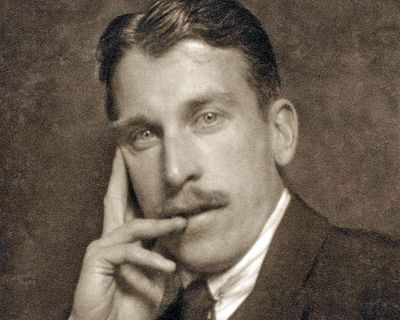 BBC Phil/Seal: Bliss, Miracle in the Gorbals/Metamorphic Variations album review – much to enjoy