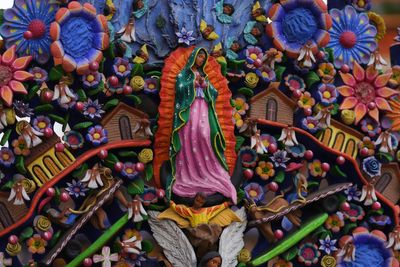 Mexican artisans turn clay into Trees of Life that are celebrated worldwide