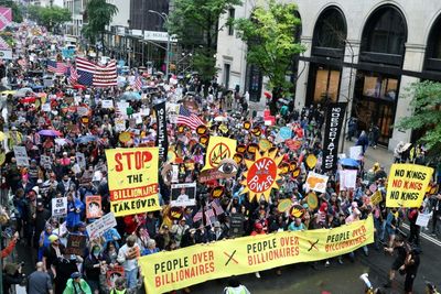 'No Kings' Rallies Across US To Gauge Anti-Trump Outrage