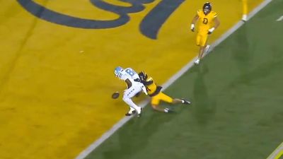 North Carolina's Late Fumble in Tight Loss to Cal Sums Up Bill Belichick's Start