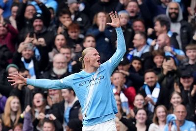 Erling Haaland scores twice as Manchester City beat Everton