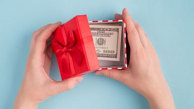 To Unwrap a Budget-Friendly Holiday, Consider These Smart Moves From a Financial Professional