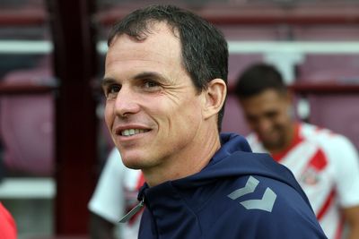 Regis Le Bris hails team character as Sunderland claim ‘tough win’ over Wolves