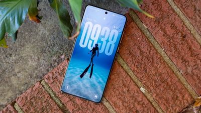 News Weekly: OxygenOS 16 arrives for OnePlus phones, Samsung's XR headset is coming, Pixel 10 Pro Fold battery explodes, and more