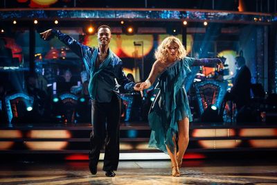 Alex Kingston tops Strictly leaderboard with a 10 and a kiss from Shirley Ballas