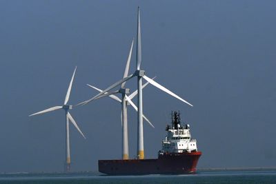 Government unveils national plan to recruit workers for energy transition