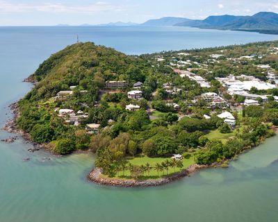 Crocodile discovered in luxury Queensland resort pool sparks new warnings