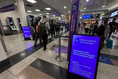 Czech checkpoint: Man versus machine at Prague airport