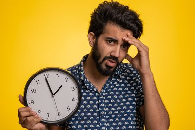 10 Signs Men Are Wasting Their Prime Years