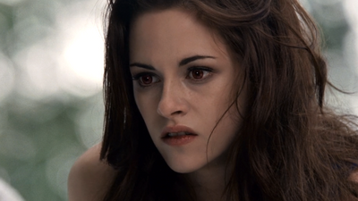 I've Been Rewatching The Twilight Movies (Again), And Bella Should Have Become A Vampire Way Sooner