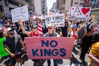 Hollywood shows out for ‘No Kings’ protests: Jamie Lee Curtis and Ben Stiller among celebrities speaking out