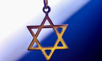 Jewish Lawyer Claims London Police Arrested Him for Wearing 'Star of David' Near Pro-Palestine Protest