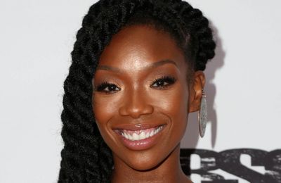 Brandy quit concert to seek medical attention