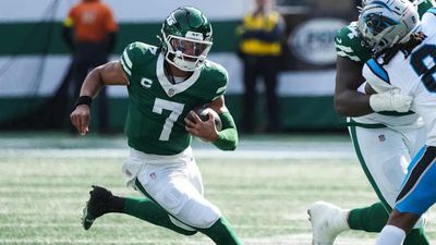 Aaron Glenn Explains Why He Benched Justin Fields in Panthers Loss