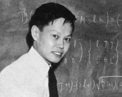Chen Ning Yang, Chinese-American physicist and Nobel laureate, dies at 103