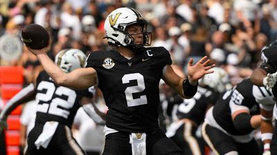 College Football Week 9 Schedule: Full List of Games, Time & TV Info