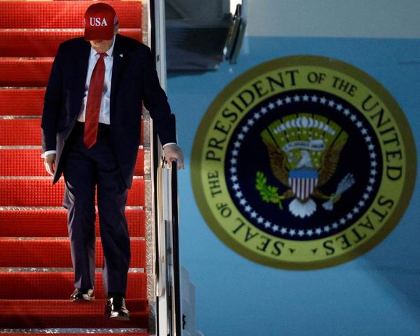 FBI investigates after hunting stand was found near where Trump exits Air Force One
