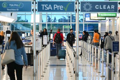 Over 4,000 flights delayed across US as FAA deals with staffing shortage amid shutdown
