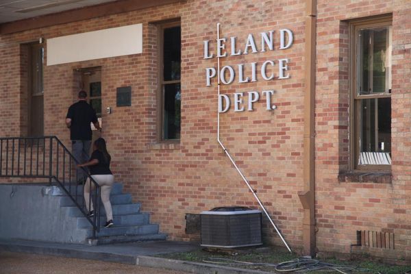 Seventh person dies after mass shooting in Mississippi town, officials say
