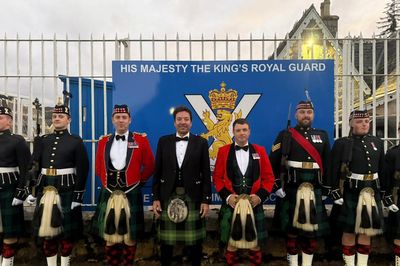 Jimmy Fallon tells of drinking ‘Buckie’ at ‘best dinner ever’ with royal guard