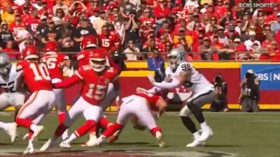Chiefs’ Legal Hit That Injured Maxx Crosby Has NFL Fans Crying Foul Play