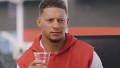 Patrick Mahomes Said Acting In State Farm Commercials Helped Him Pull Off Trick Play