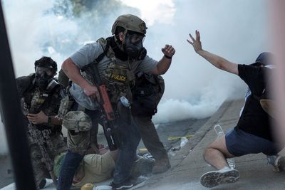 Border official defends use of ICE’s aggressive tactics in Chicago