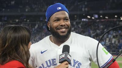 Blue Jays Fans Concerned About Vladimir Guerrero Jr.’s Inauspicious Pregame Outfit