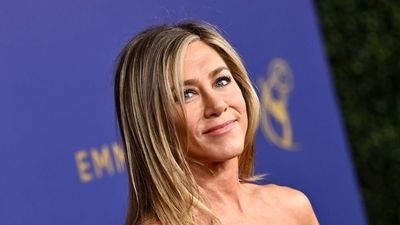 Jennifer Aniston channels Farrah Fawcett in the nostalgic Nike trainers you need in your life