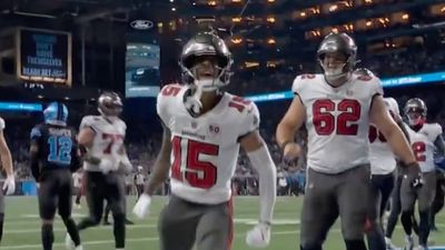 Tez Johnson Celebrates Hurdling TD vs. Detroit With Hot Mic Message for ‘MNF' Viewers
