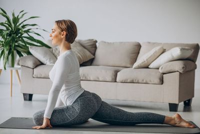 I tested a 5-minute posture hack — and it actually worked