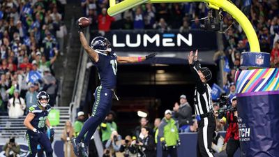 Jaxon Smith-Njigba Penalized for Putting This Ref on a Poster