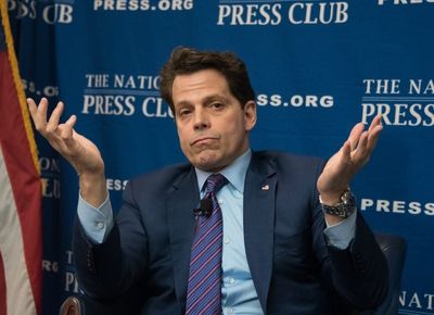 Anthony Scaramucci Says You Can't Move Gold Around The World, But You Can Move Bitcoin — It Removes 'Six Or Seven… Intermediaries'