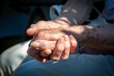 UK elderly population at record high as more men live to very old age