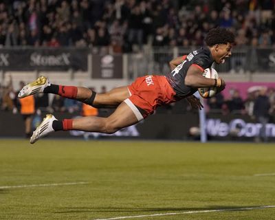 Caluori conundrum adds to Borthwick’s welcome England selection headaches