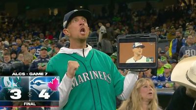 Seattle Fan Still Cheering For Mariners Thanks to Delayed Stream at Seahawks Game