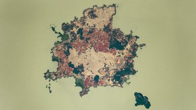 Pair of 'holy' islands in eerily green African lake hold centuries-old relics and mummified emperors — Earth from space