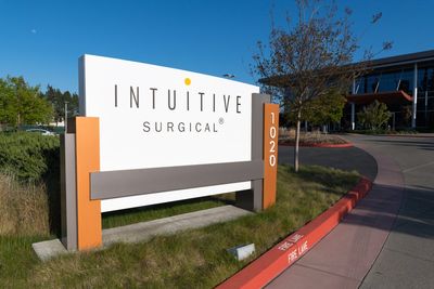 Intuitive Surgical Stock Soars After Company Delivers 'Strong' Q3 Earnings Results