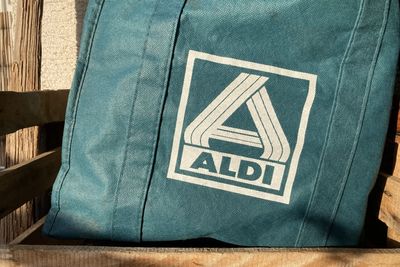 What Your Grocery Bags Tell Neighbors About Your Finances