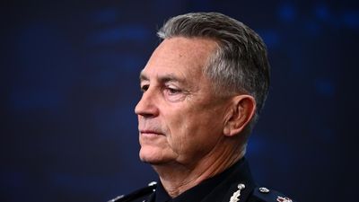 Top cop's chopper ride could have grounded police ops