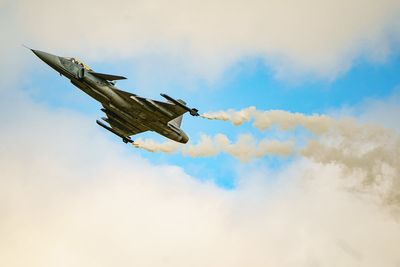 150 aerospace jobs safeguarded in deal between UK, Sweden and Thailand