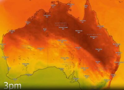 Two dead at Melbourne beach as wild wind batters state, while parts of Sydney hit by record-breaking heat